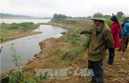 Tuyên Quang: Phát hiện quả bom dài 1,8 m ven sông Lô   